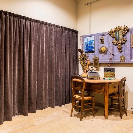 Keldomenech Bed&Art Luxury Apartment For Art Lover Besalú Buitenkant foto