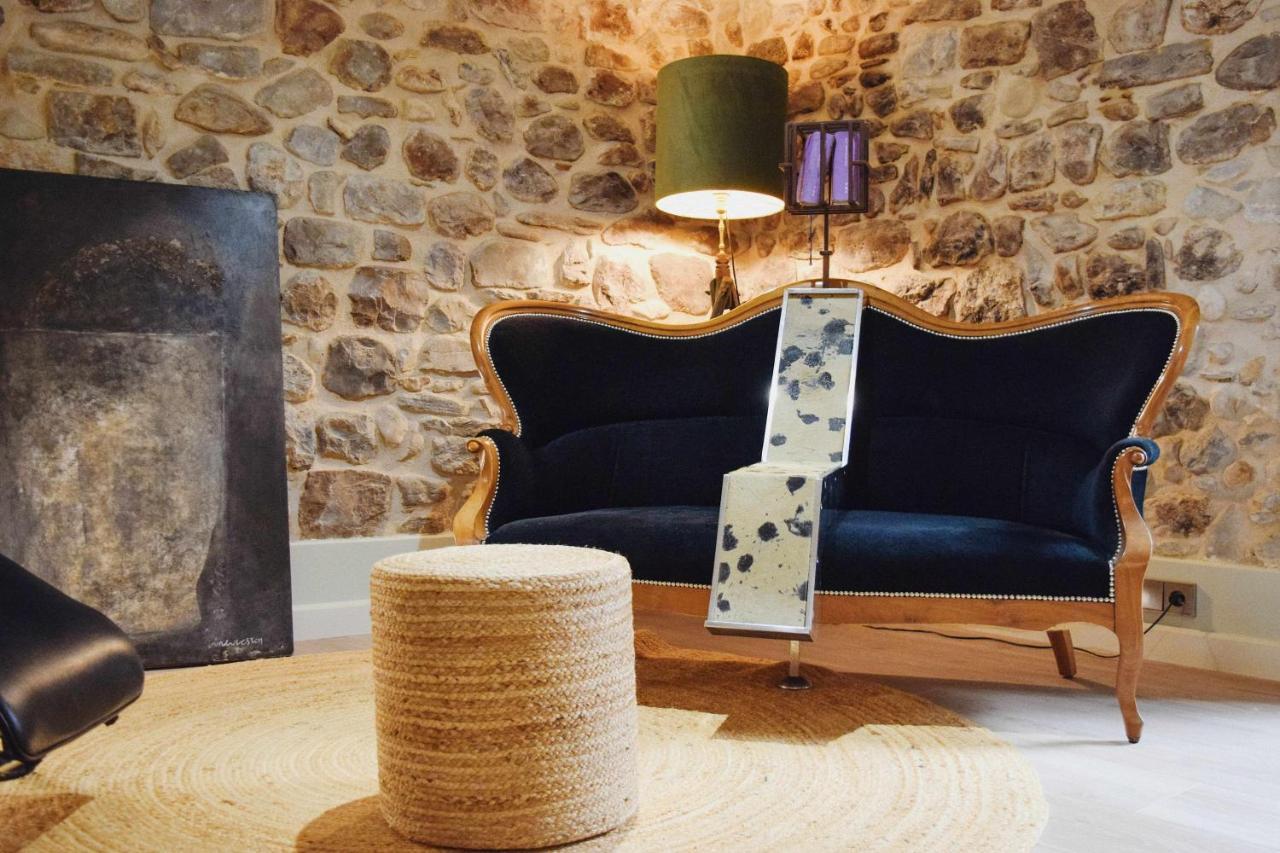 Keldomenech Bed&Art Luxury Apartment For Art Lover Besalú Buitenkant foto