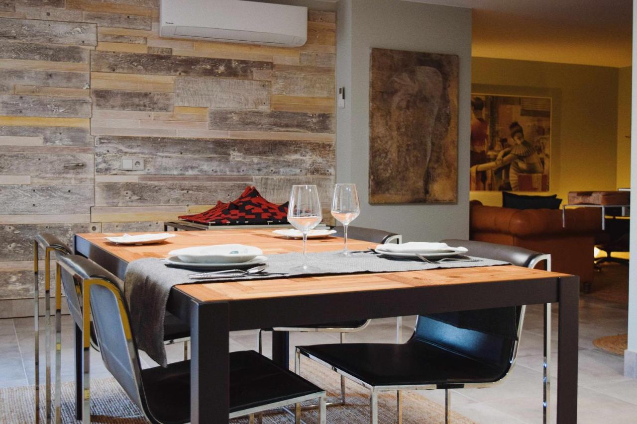 Keldomenech Bed&Art Luxury Apartment For Art Lover Besalú Buitenkant foto