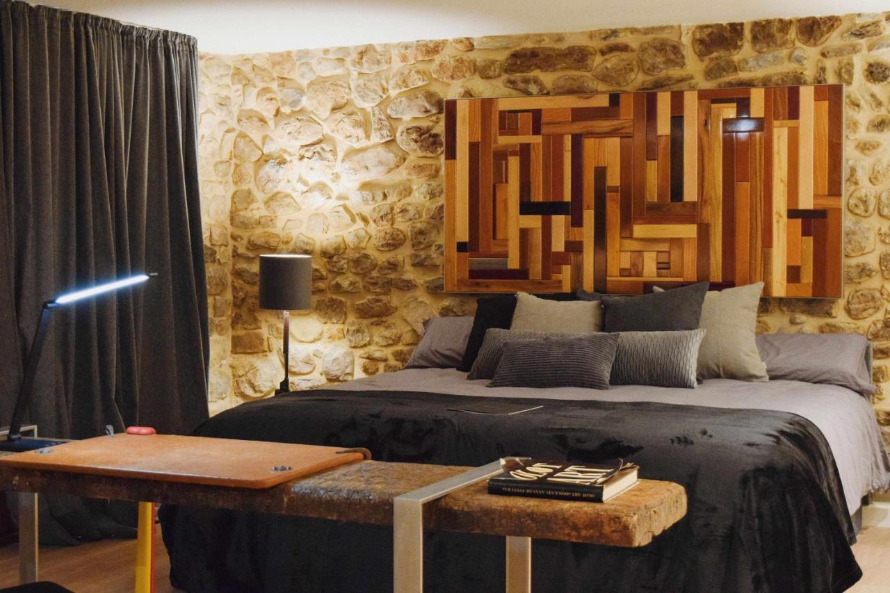 Keldomenech Bed&Art Luxury Apartment For Art Lover Besalú Buitenkant foto