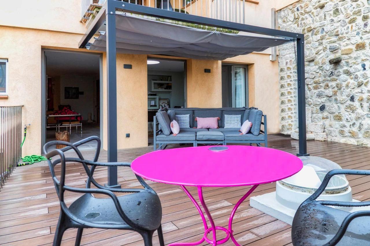 Keldomenech Bed&Art Luxury Apartment For Art Lover Besalú Buitenkant foto
