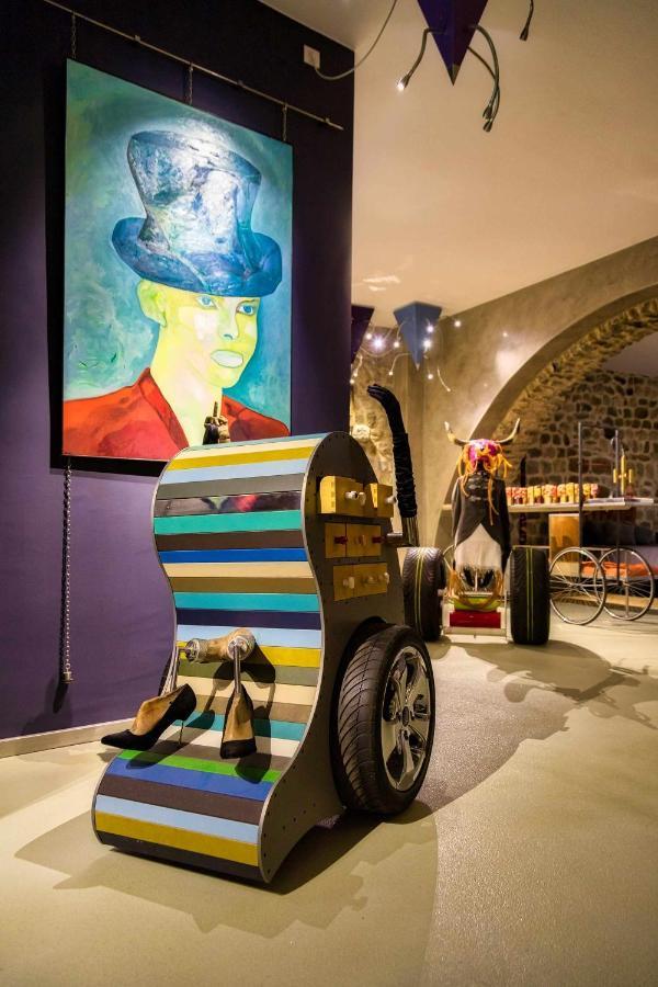 Keldomenech Bed&Art Luxury Apartment For Art Lover Besalú Buitenkant foto